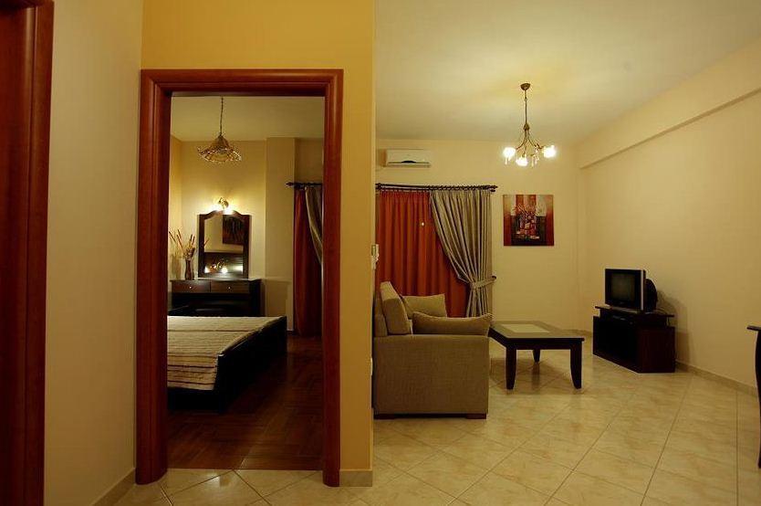 Pantheon Hotel & Suites Nerotrivia Номер фото